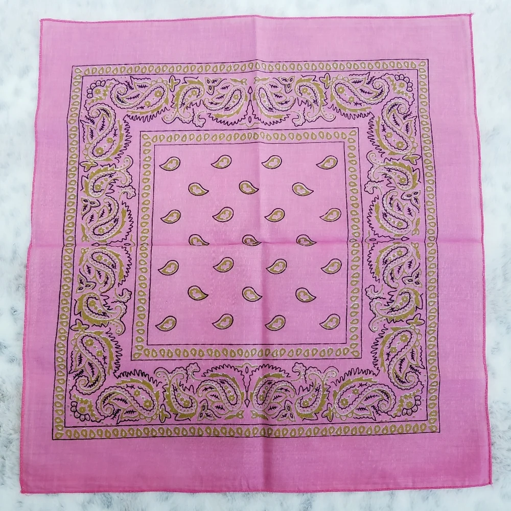 Bandana~Salmon Pink & Gold‎
